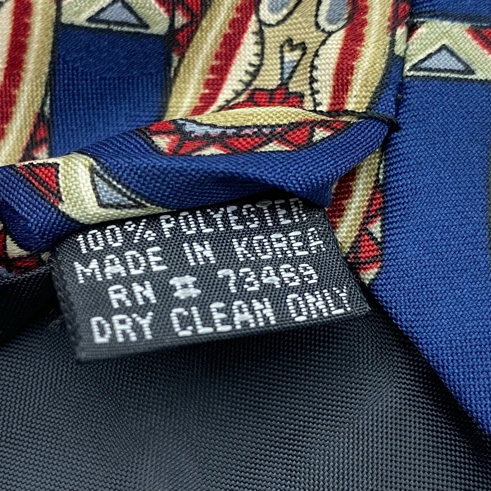 Looney Tunes Mania Tie Mens Blue Bugs‎ Bunny Wile E Coyote Cartoon Necktie